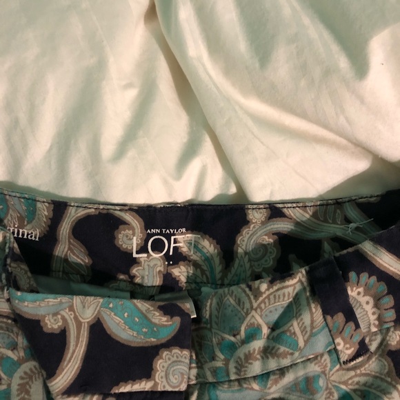 LOFT shorts - Picture 2 of 2